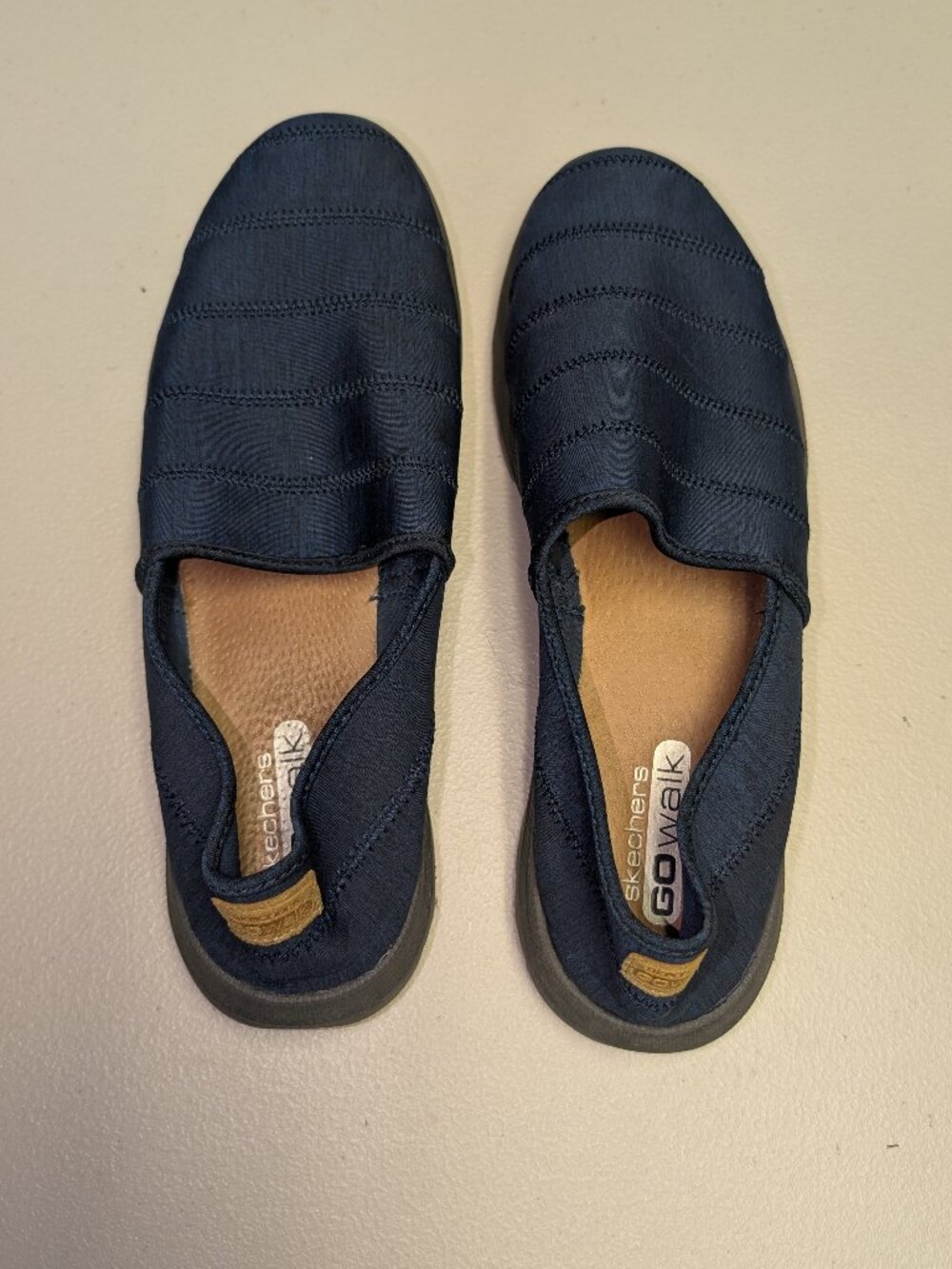 Skechers navy Go walk size 11 shoes